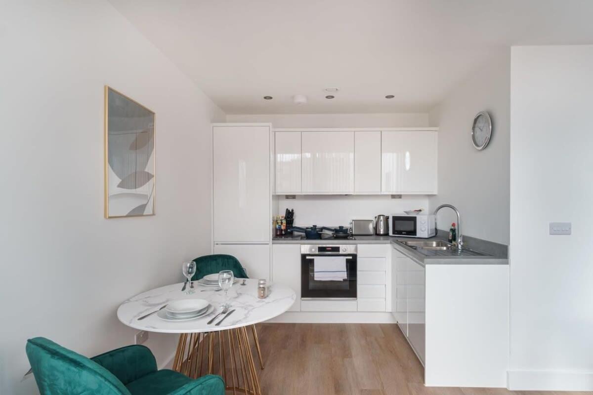 Stay Zeni, Alexandra Rise Manchester Sleek Studio المظهر الخارجي الصورة